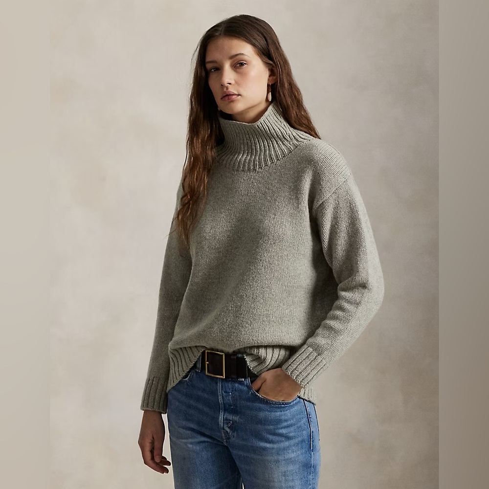 NWT Polo Ralph Lauren Women's Wool and Cashmere Turtleneck Sweater. M. $198